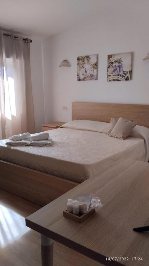 B&B Troisi Racalmuto Ngoại thất bức ảnh