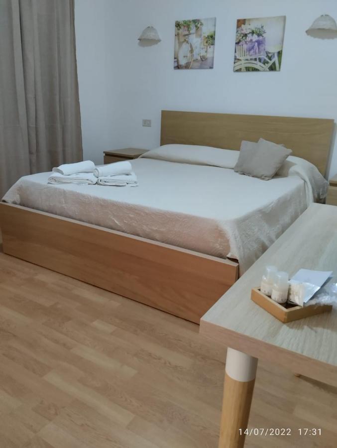 B&B Troisi Racalmuto Ngoại thất bức ảnh
